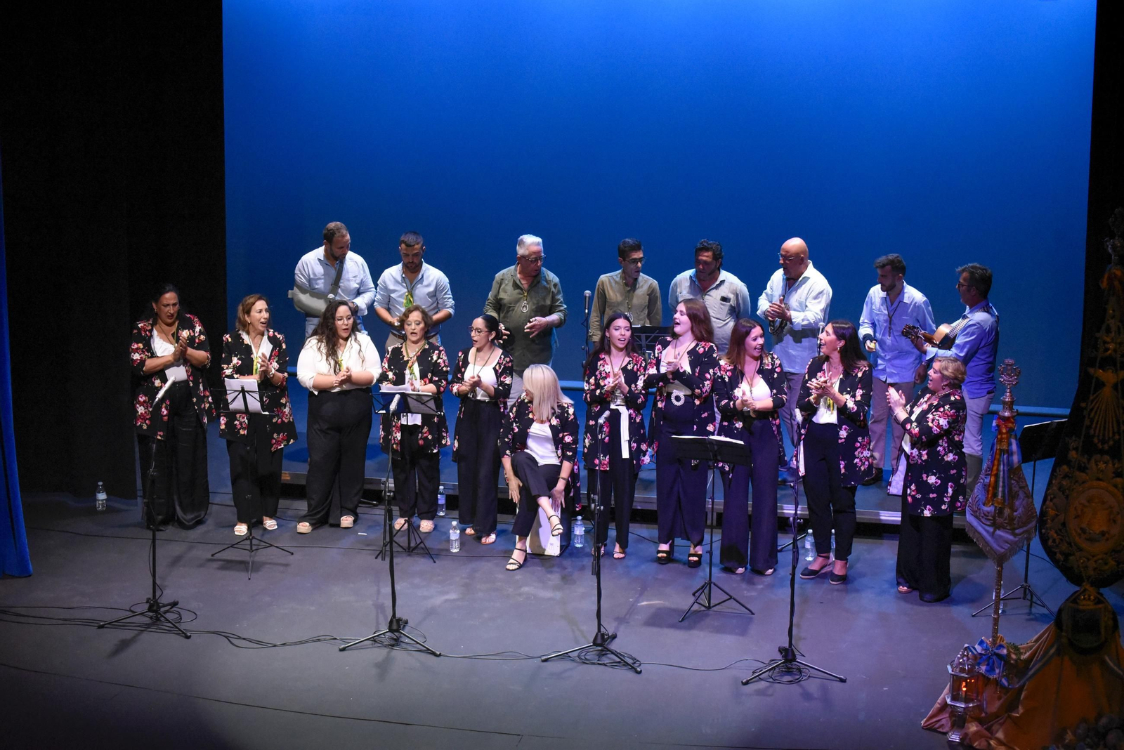 Fotos del certamen de coros rocieros en La Línea