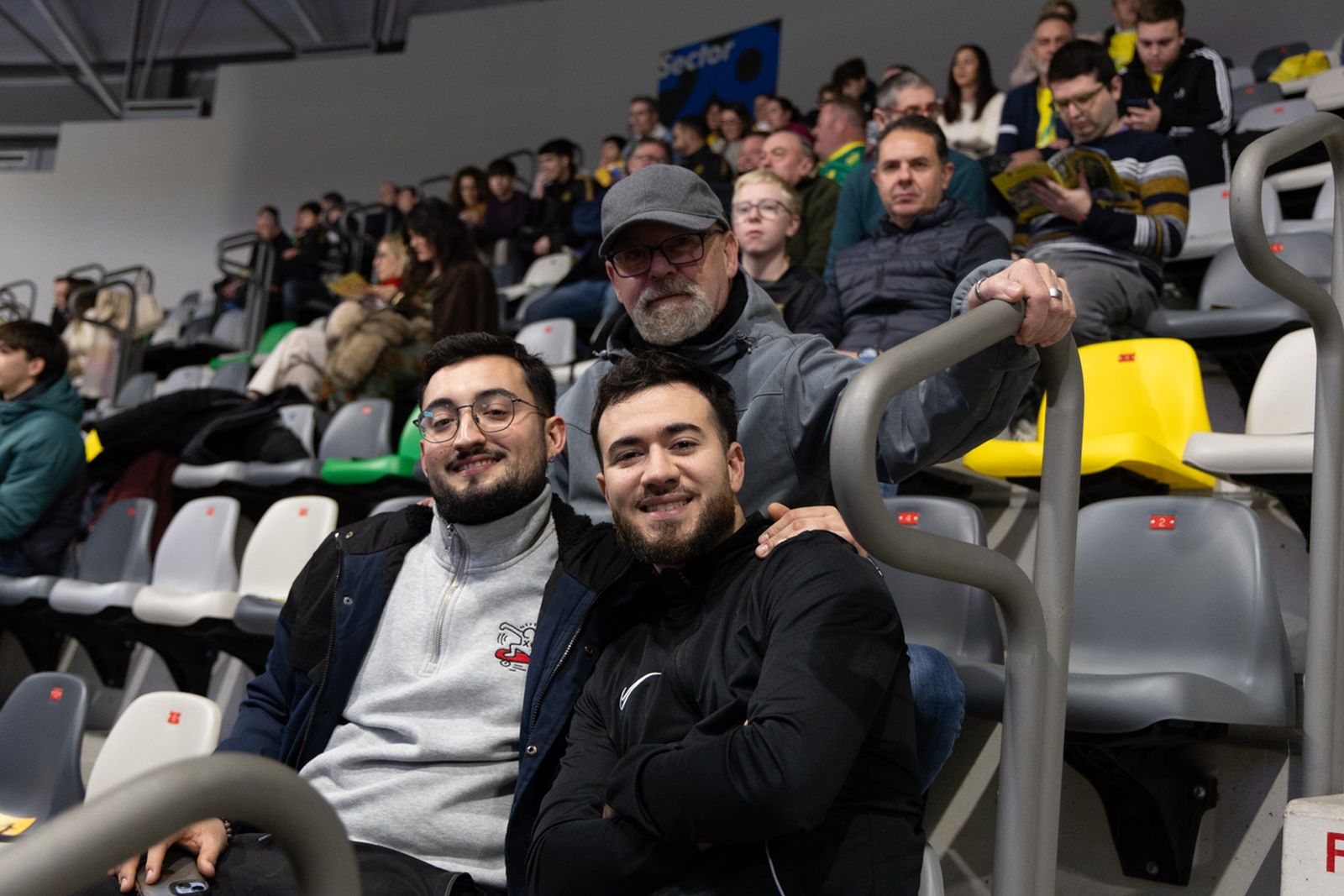 Las mejores imágenes del espectacular encuentro entre Jaén Paraíso Interior FS y Barça (3-3)