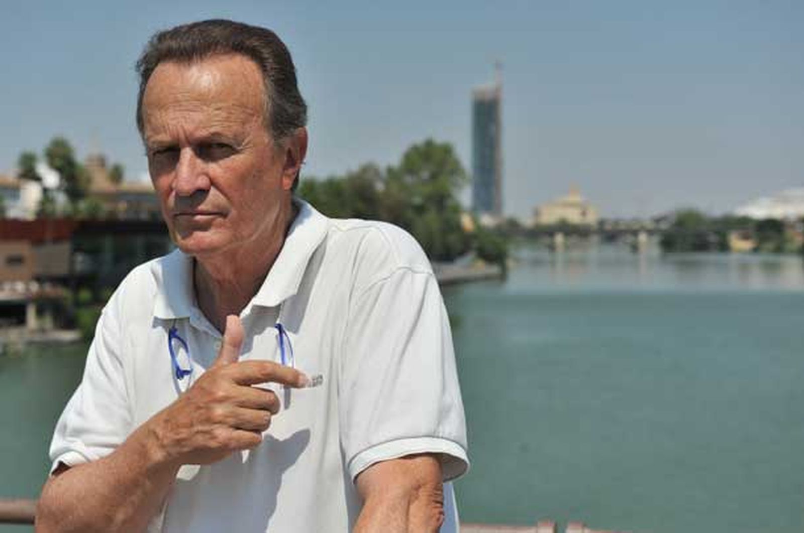 "Igual intento otras cuatro décadas; de momento, el próximo partido no me lo pierdo"