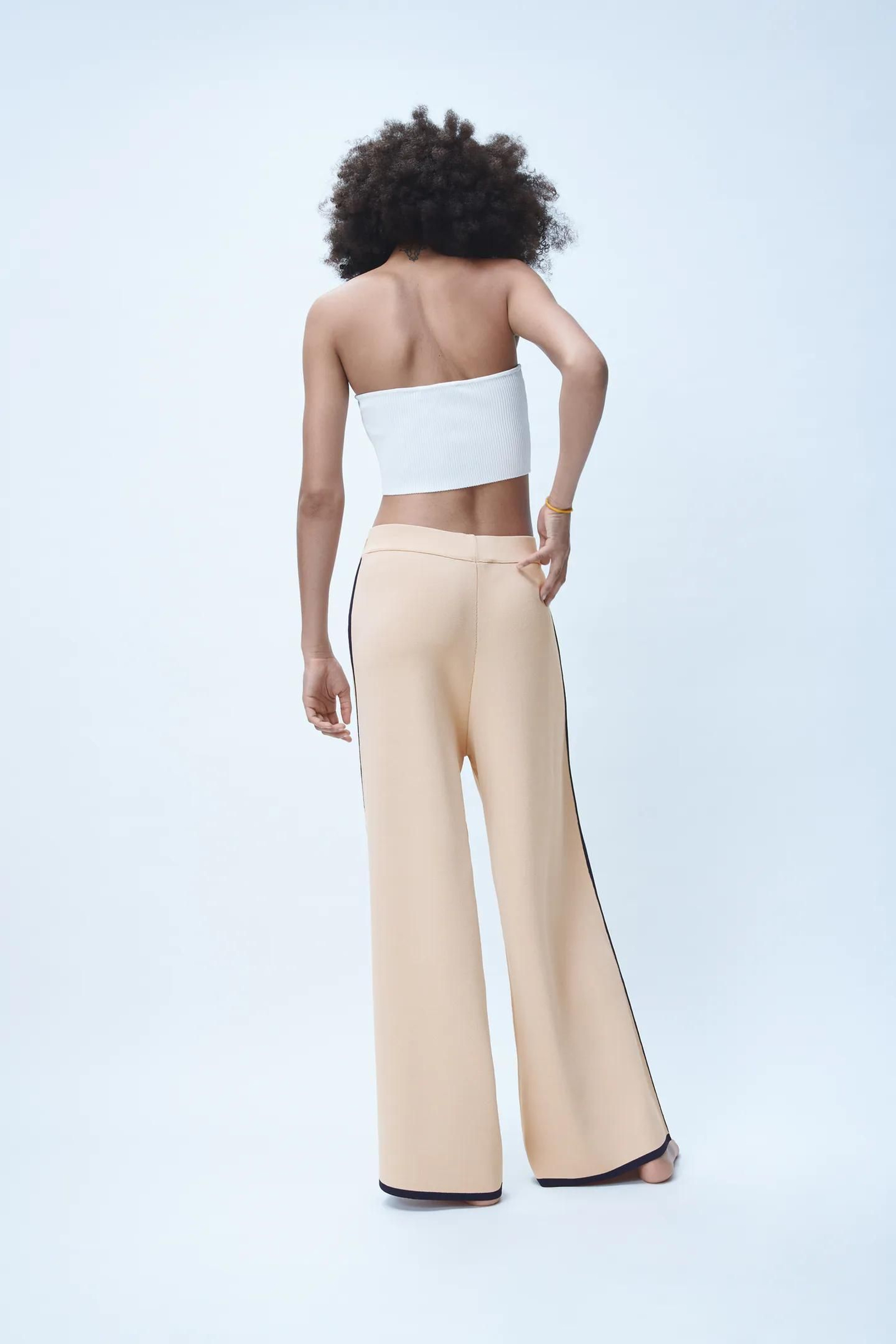 Los pantalones de punto rosa de Zara.