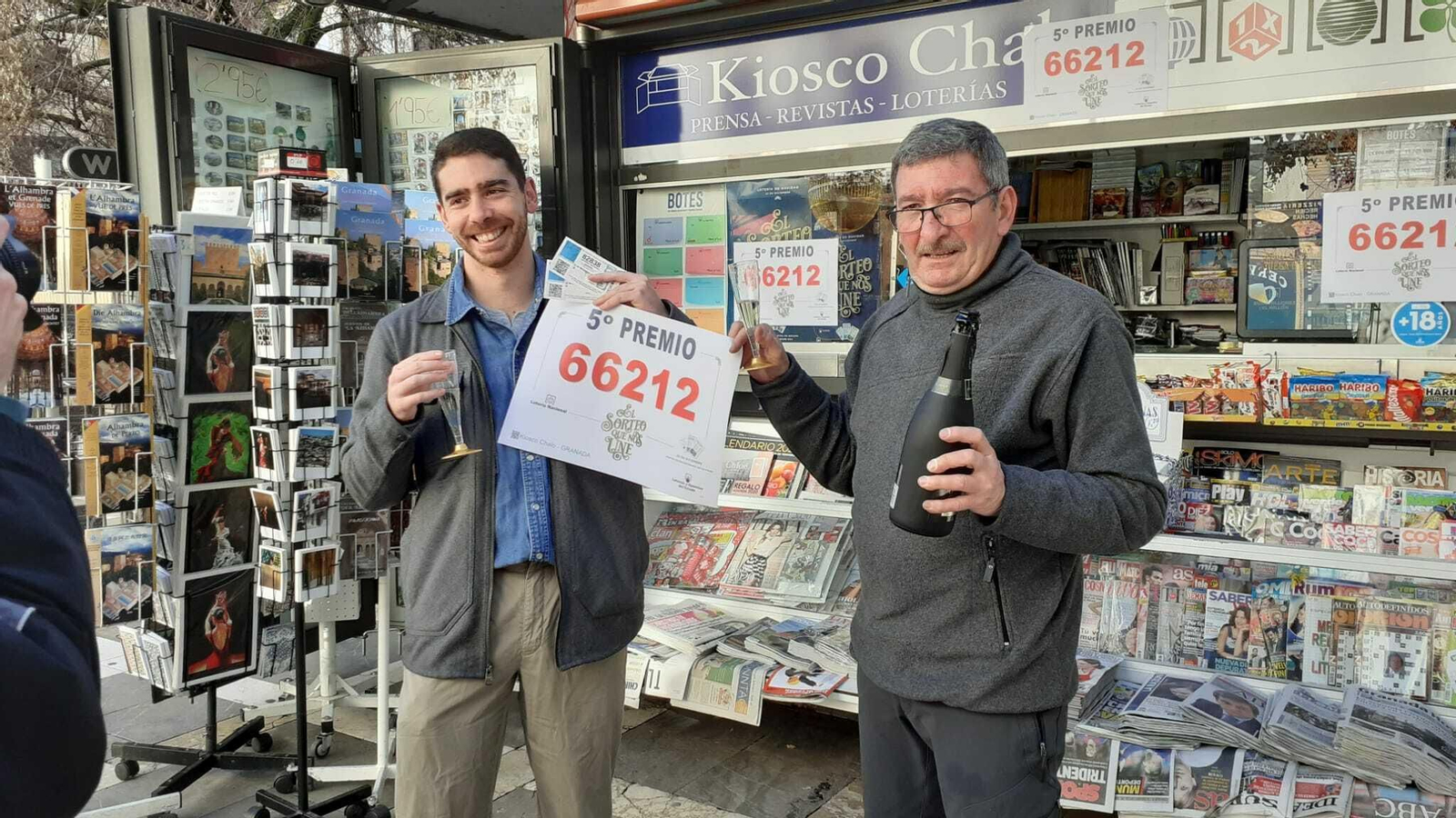 Kiosko Chalo en Plaza Nueva ha vendido un quinto premio de la Lotería de Navidad.