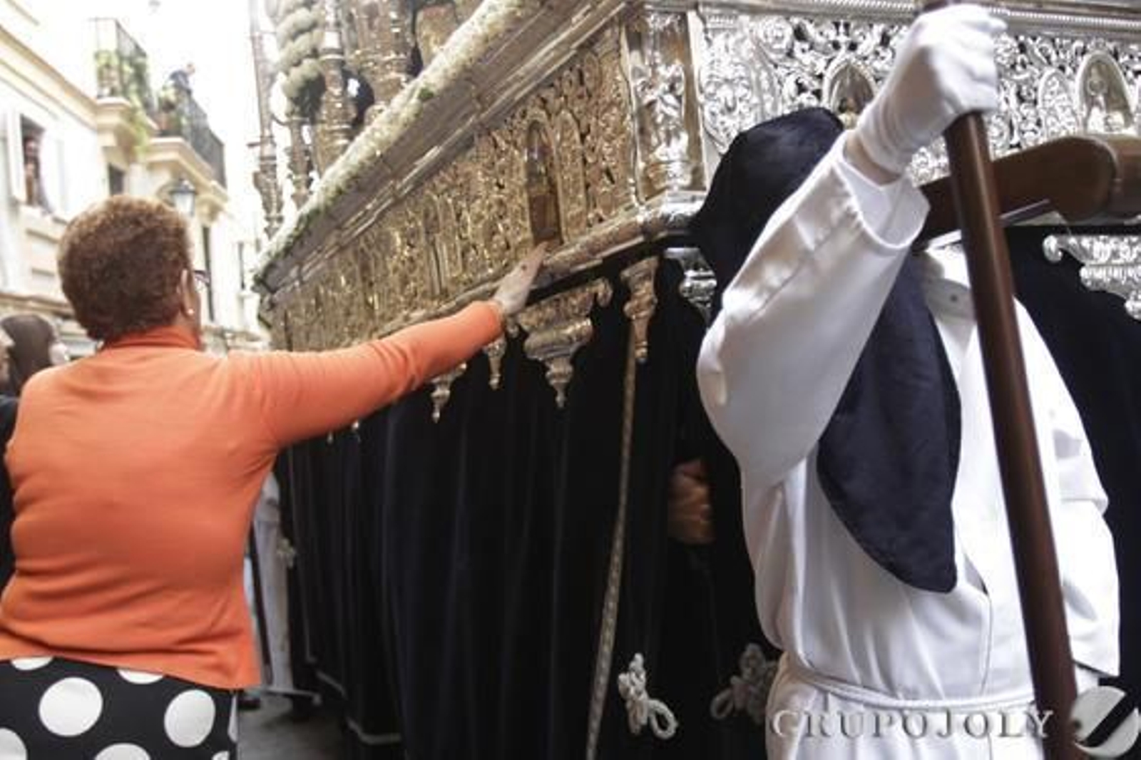 Real y Venerable Archicofradía de Nuestro Padre Jesús del Ecce-Homo, María Santísima de las Angustias y San Juan Evangelista.

Foto: Lourdes de Vicente