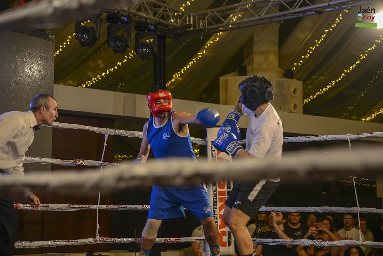 Boxeo solidario para visibilizar la labor de la Asociación Muévete por el Párkinson en Jaén