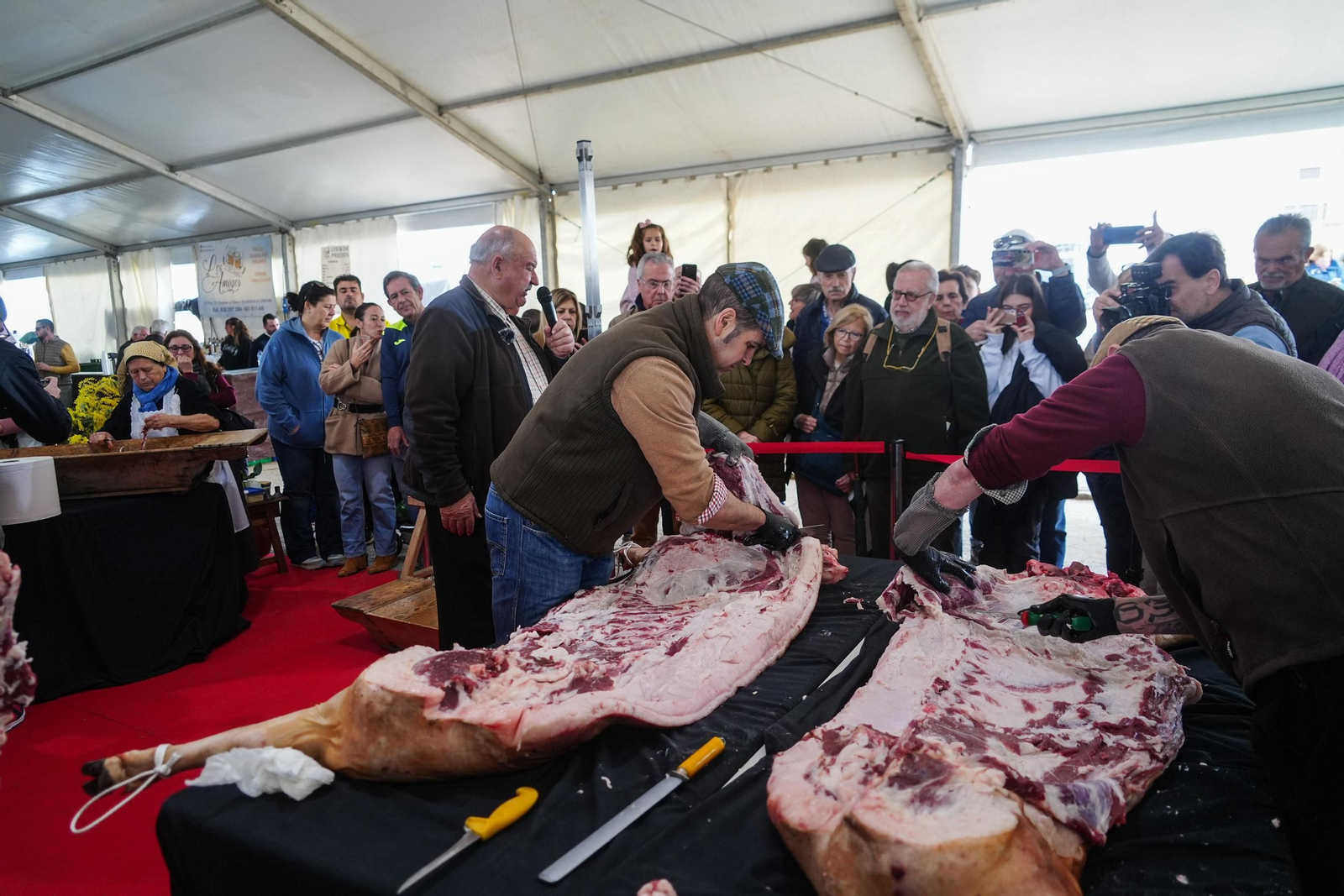 Las mejores imágenes de la XX Fiesta de la Matanza y de la Artesanía en Villanueva de Córdoba