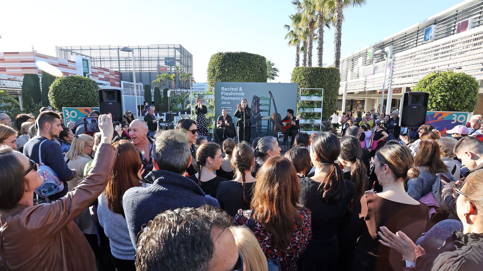 Recital y Flashmob en Luz Shopping Jerez