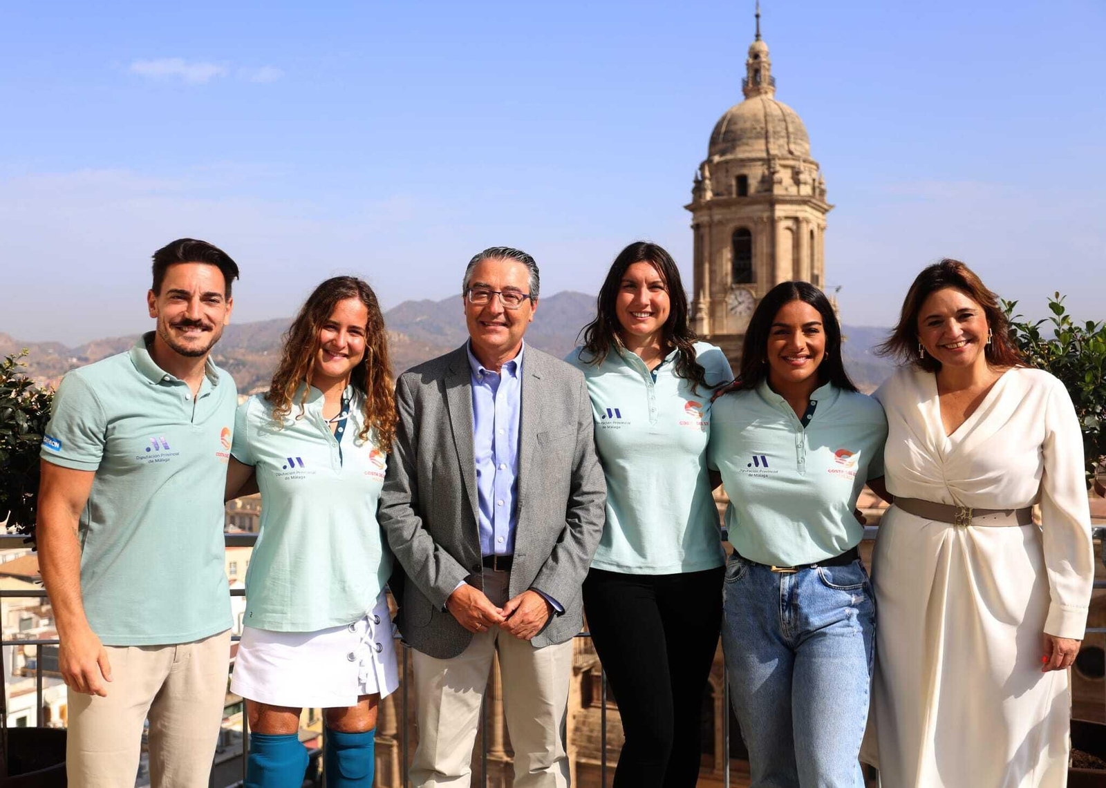 Damián Quintero, Sarah Almagro, Paula Ruiz y María Torres junto a Francisco Salado. Damián Quintero, Sarah Almagro, Paula Ruiz y María Torres junto a Francisco Salado.