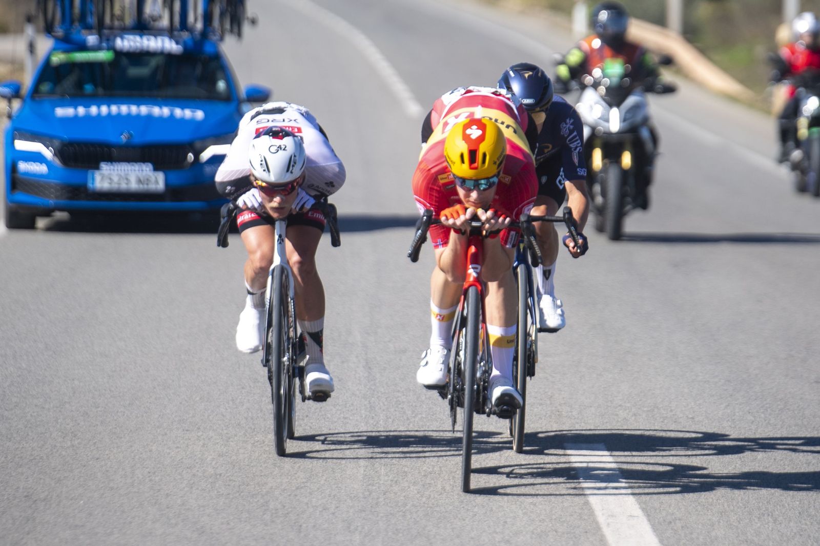 Las mejores fotos de la etapa final de la Ruta del Sol Vuelta a Andalucía con desenlace en Lucena