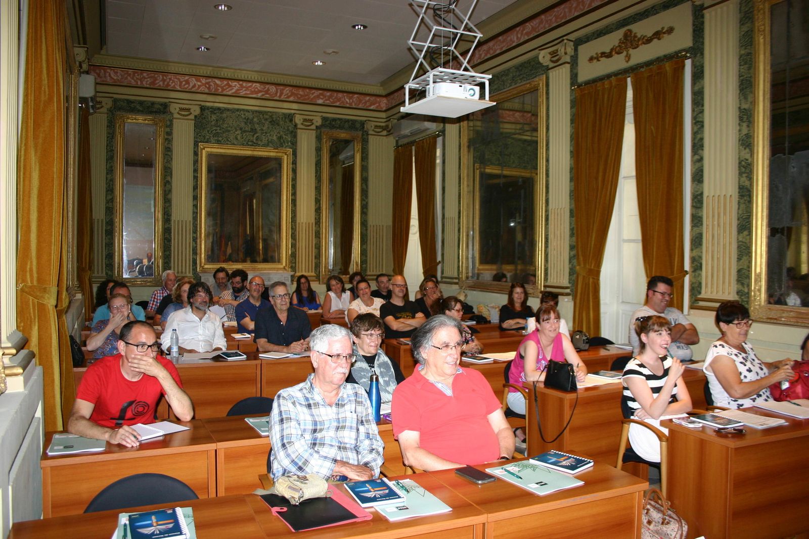 Una de las aulas de la UNED en Cádiz, durante un curso de verano.