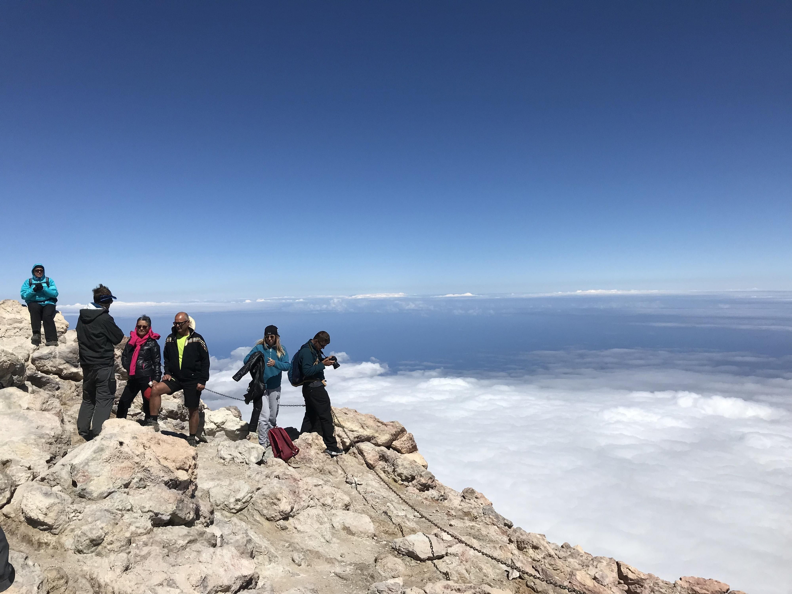14. Los mares de nubes desde lo más alto del Teide son espectaculares.