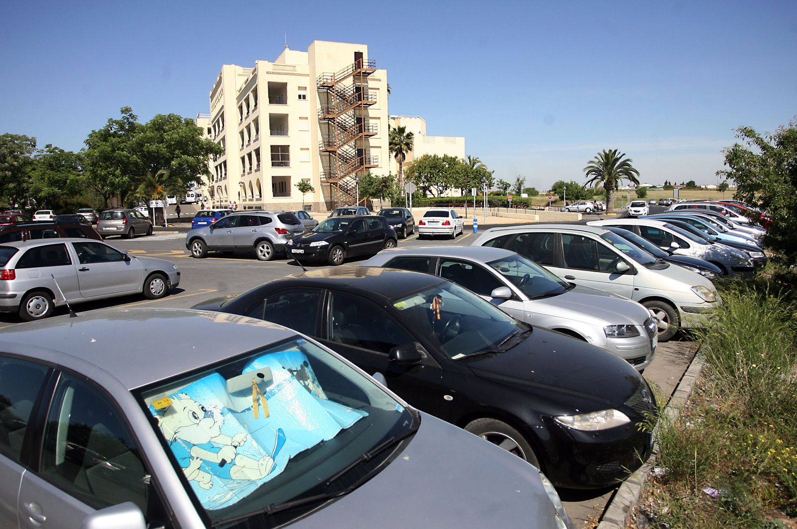 Fachada del Vázquez Díaz.