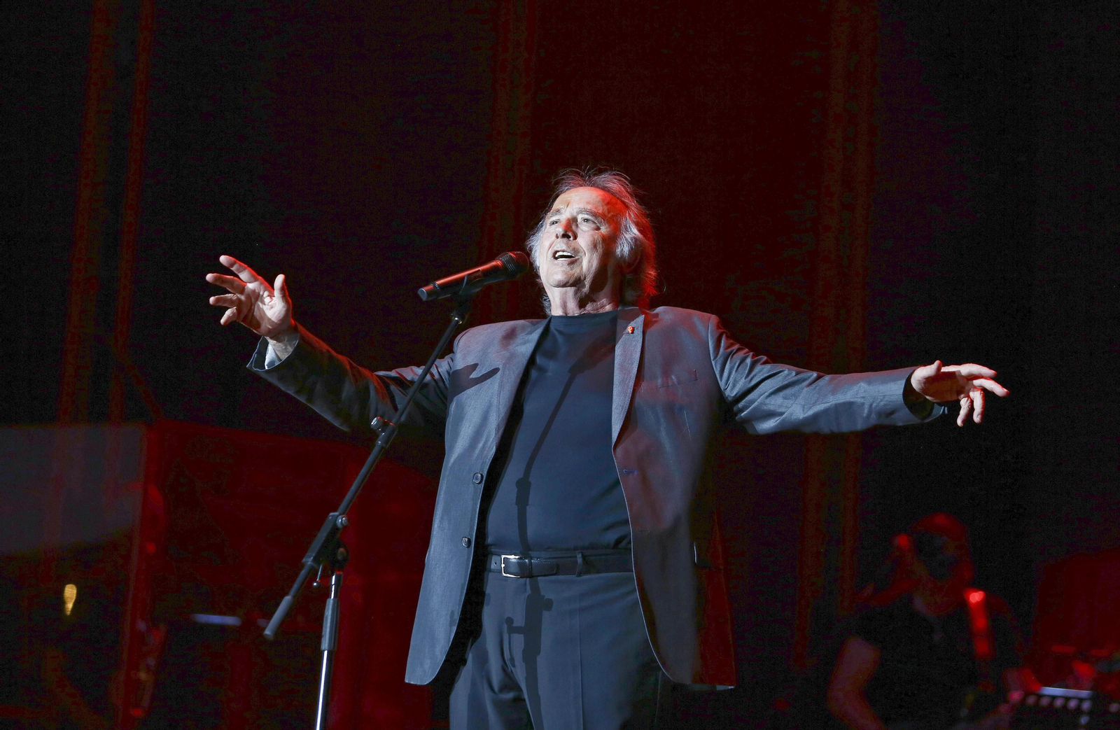 El último concierto de Serrat en Málaga (fotos)