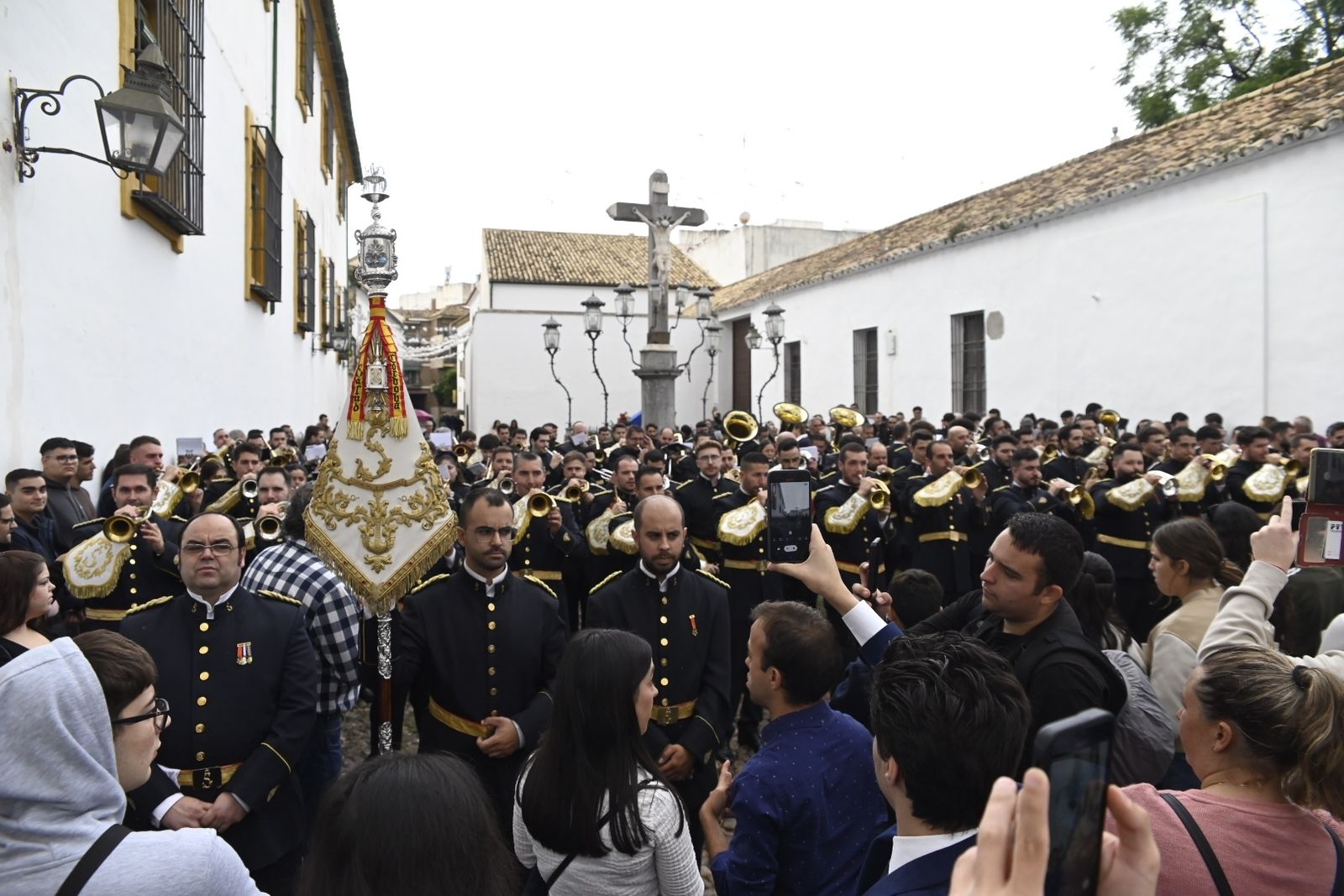 La banda de la Salud de Córdoba cierra el ciclo de conciertos por San Rafael, en imágenes
