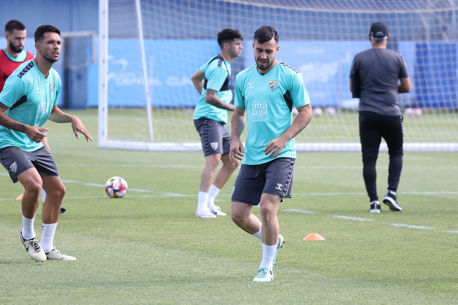 El Málaga CF no baja el ritmo antes de jugar ante el Real Madrid Castilla