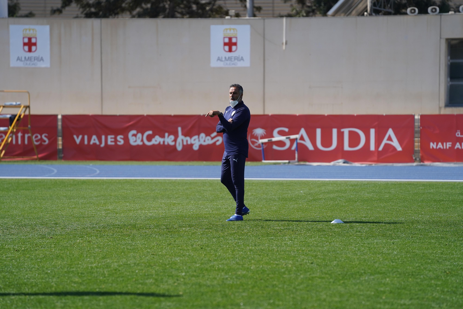 Gomes espera dar con la tecla para dejar atrás este segundo bache