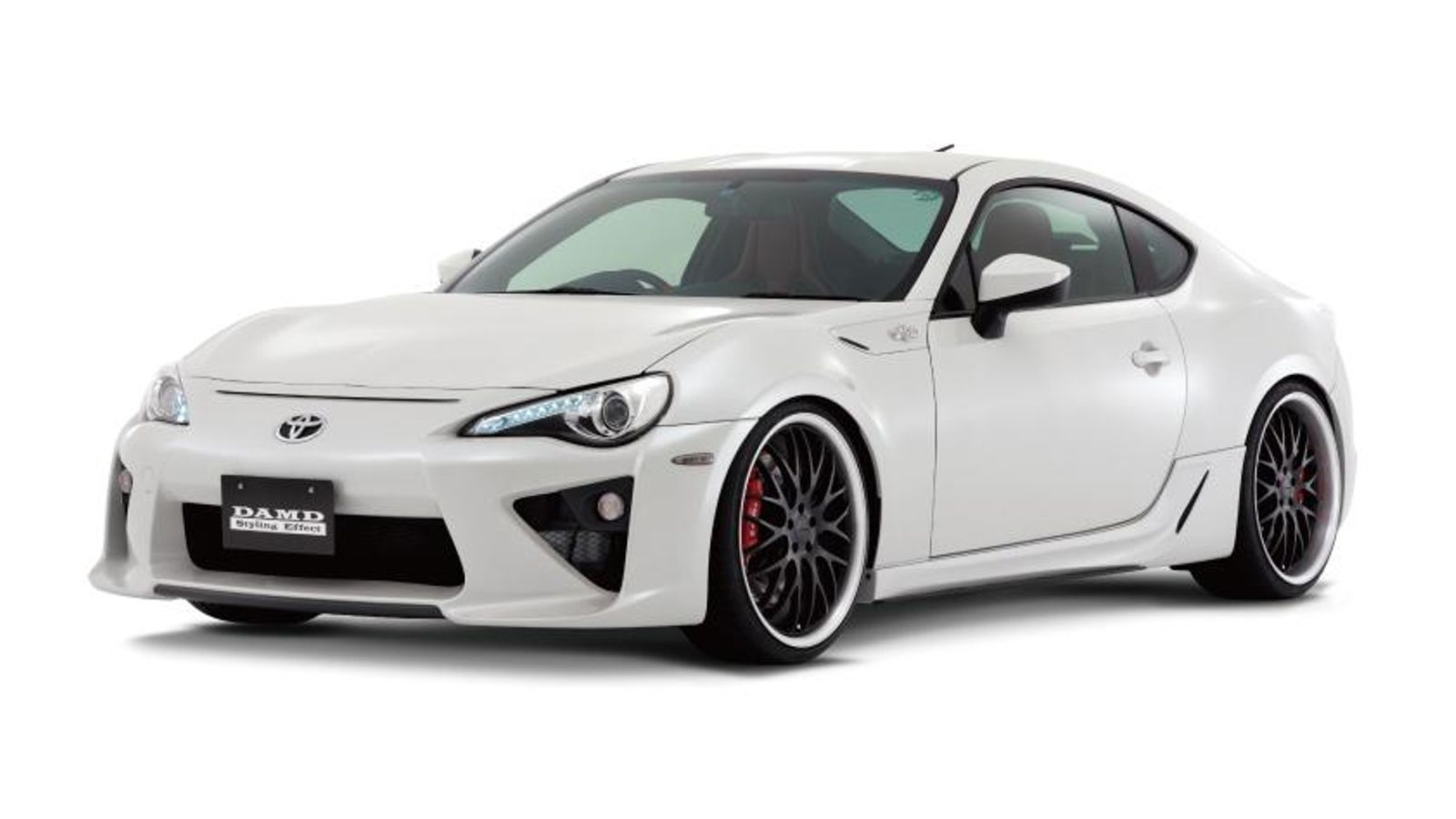 El LFT-86 es una transformación del Toyota GT86 con el Lexus LFA como referente.