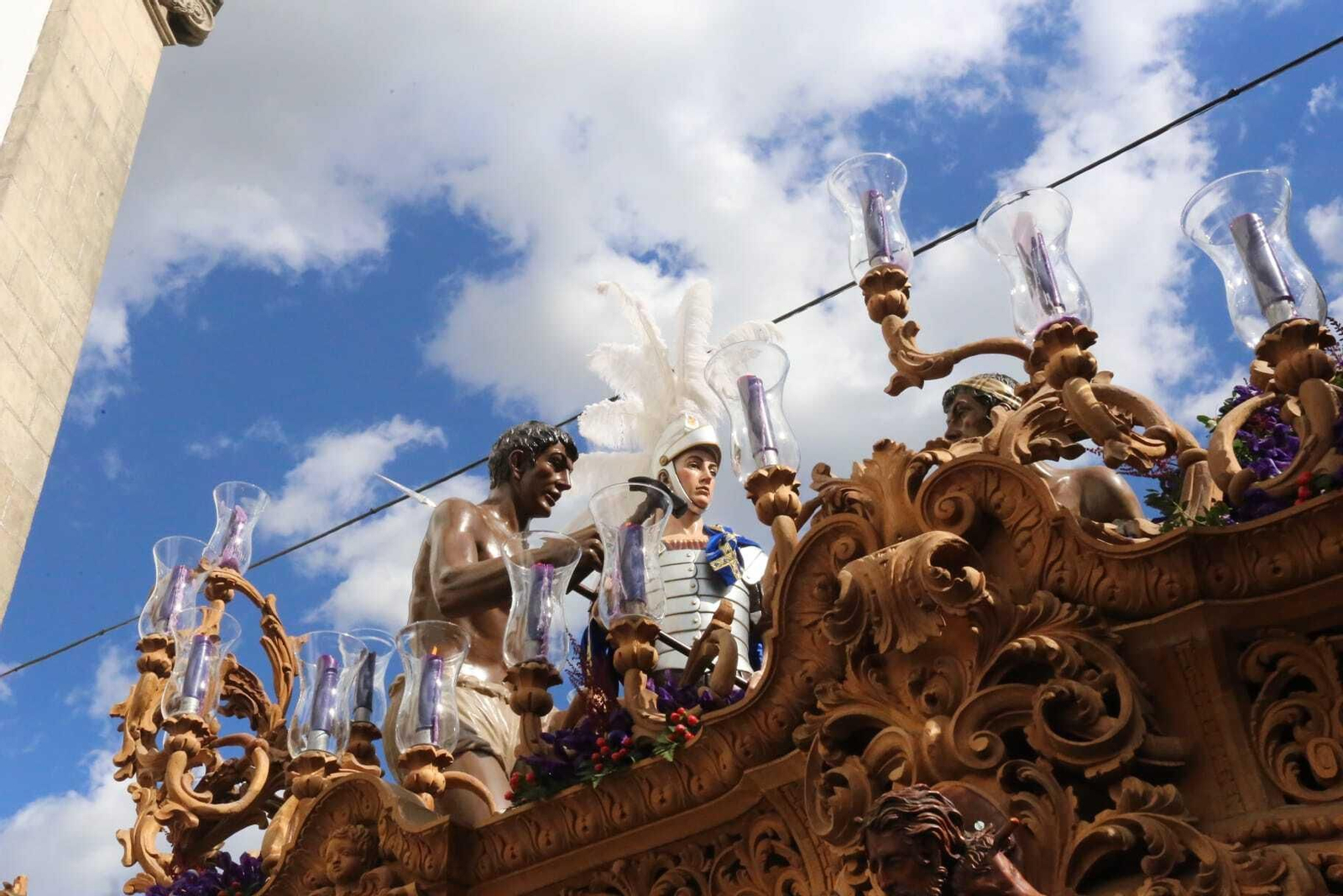 Jueves Santo en El Puerto: Las imágenes de la Humildad y Paciencia