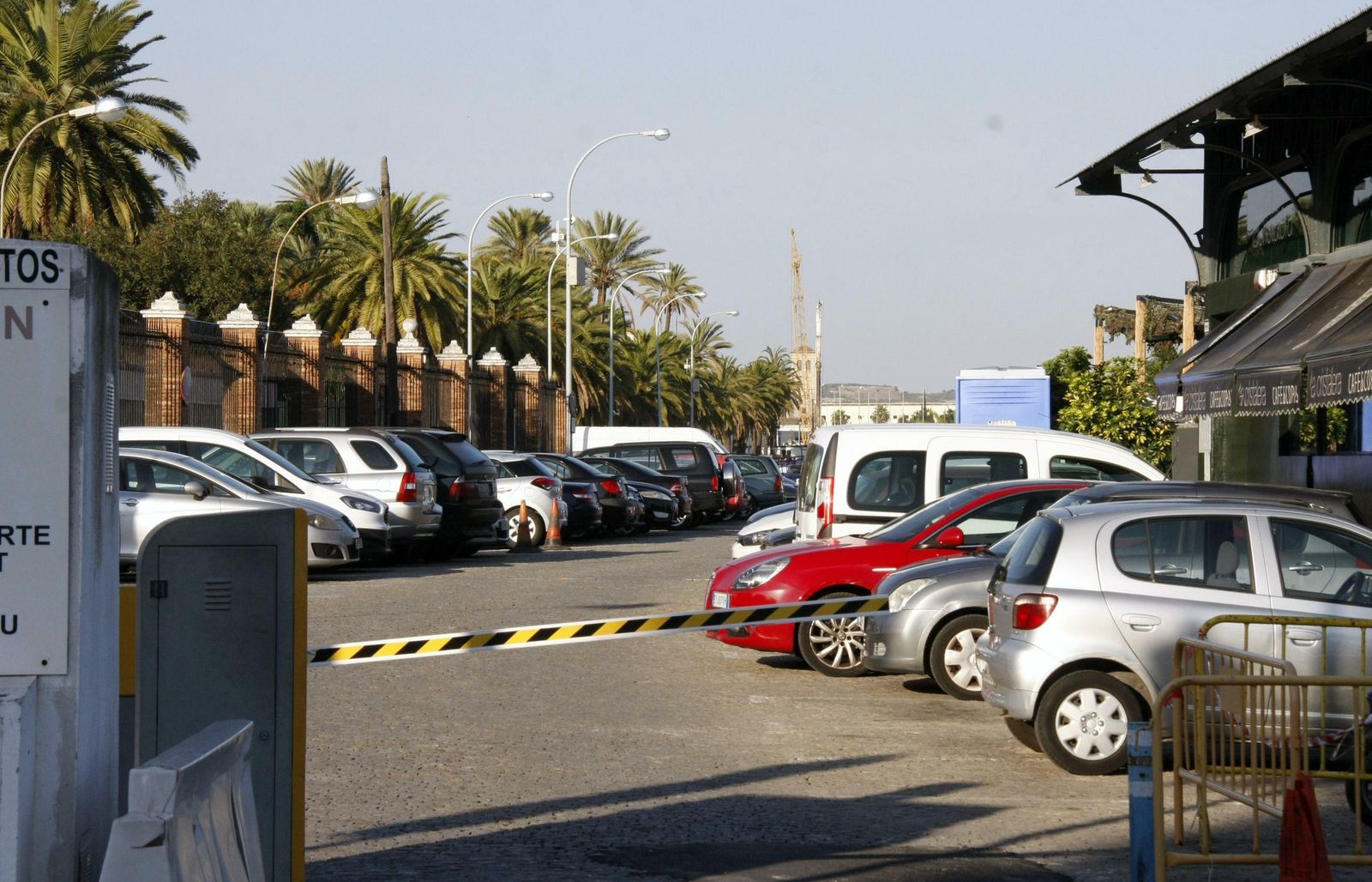 El parking de Parque Calderón.