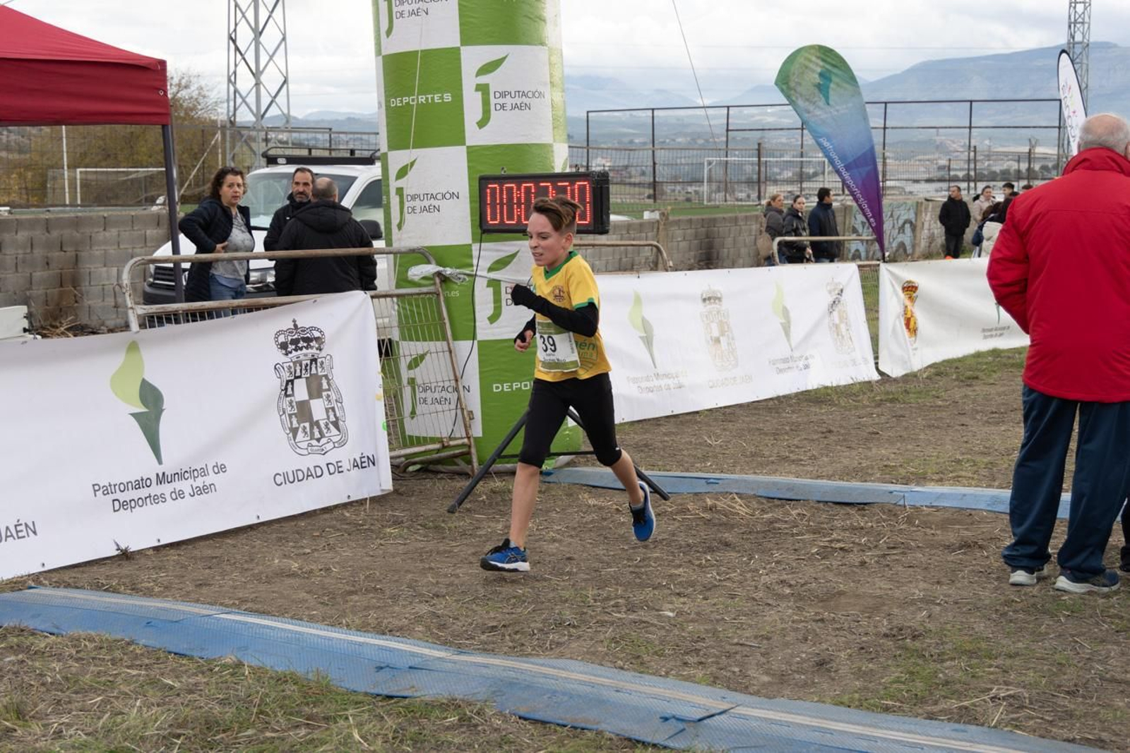 Las mejores imágenes del XXVIII Cross Provincial “Ciudad de Jaén” con victoria de Cynthia Ramírez y Andrés Estepa (1)