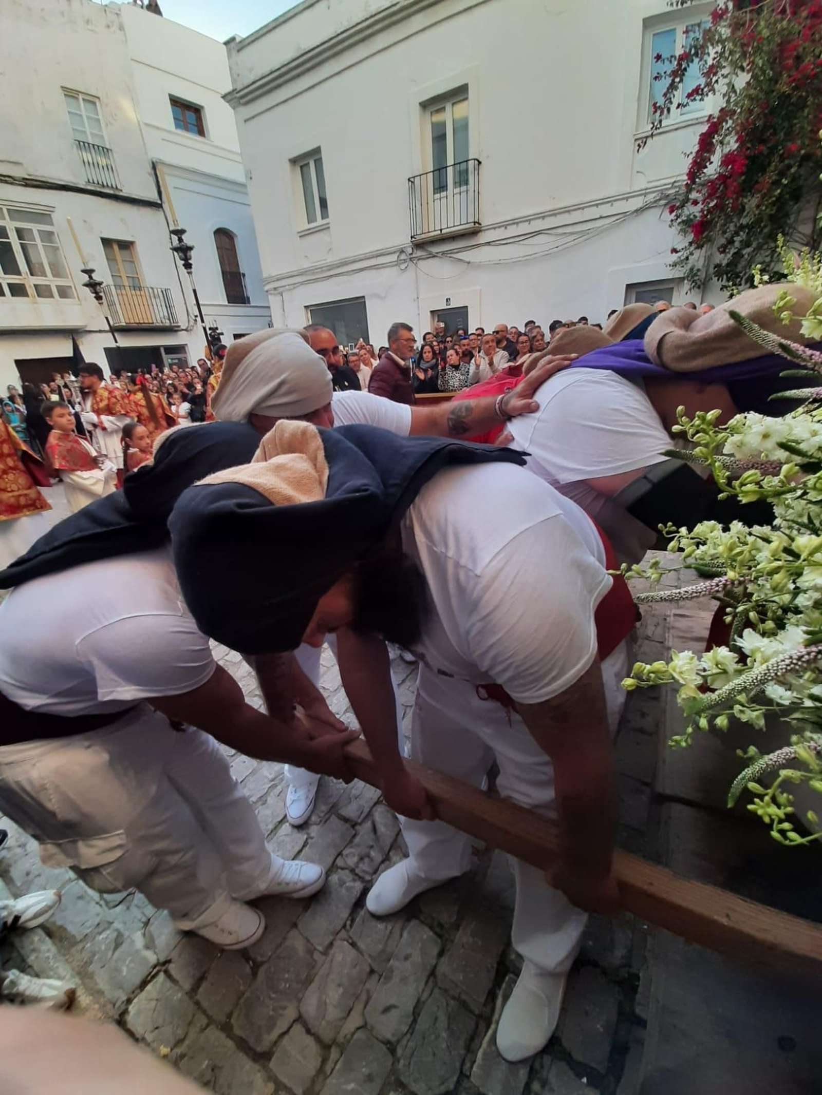 Fotos del Jueves Santo en Tarifa: El Encuentro