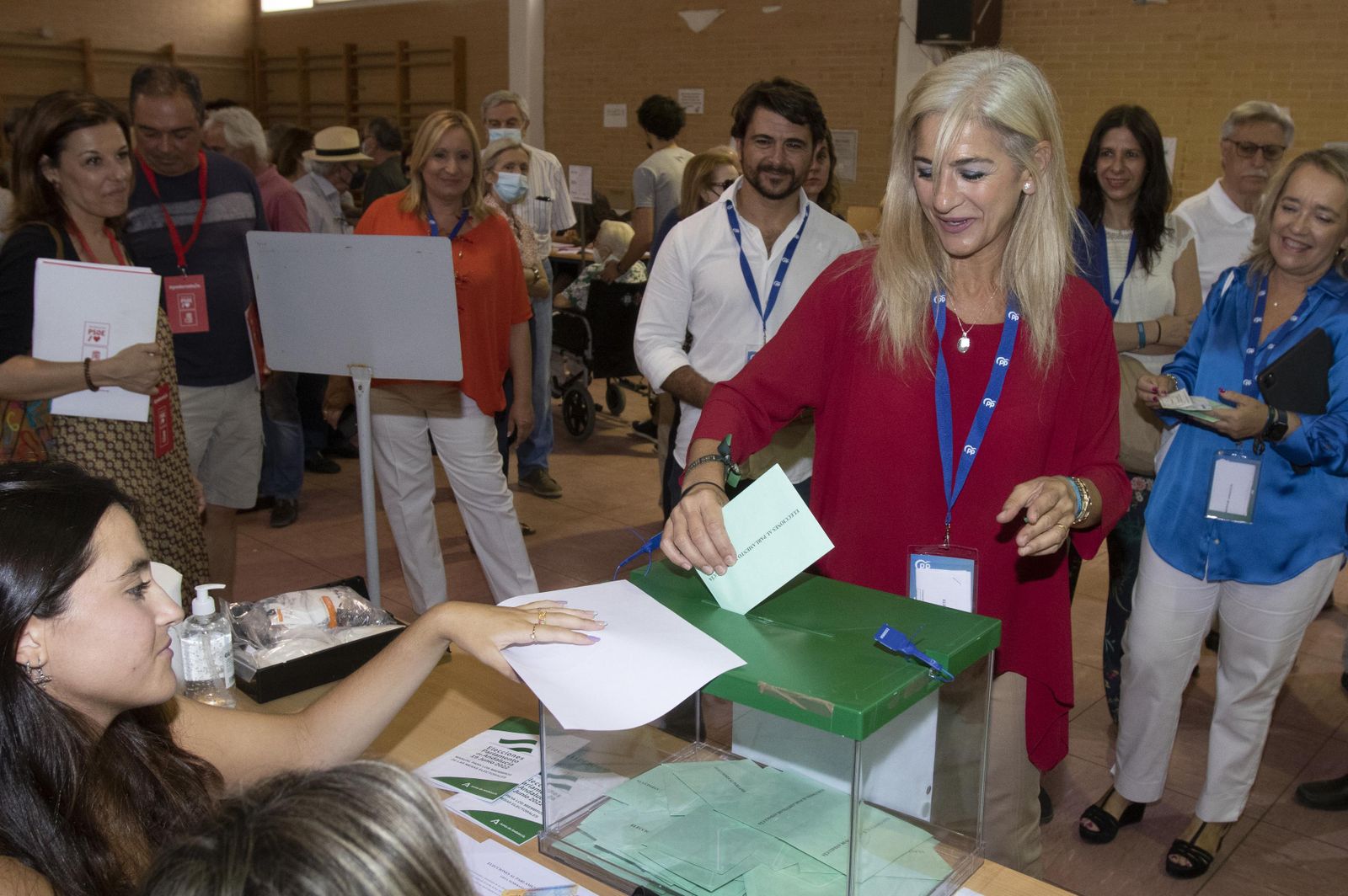 La candidata número 1 del PP por Sevilla, Patricia del Pozo.
