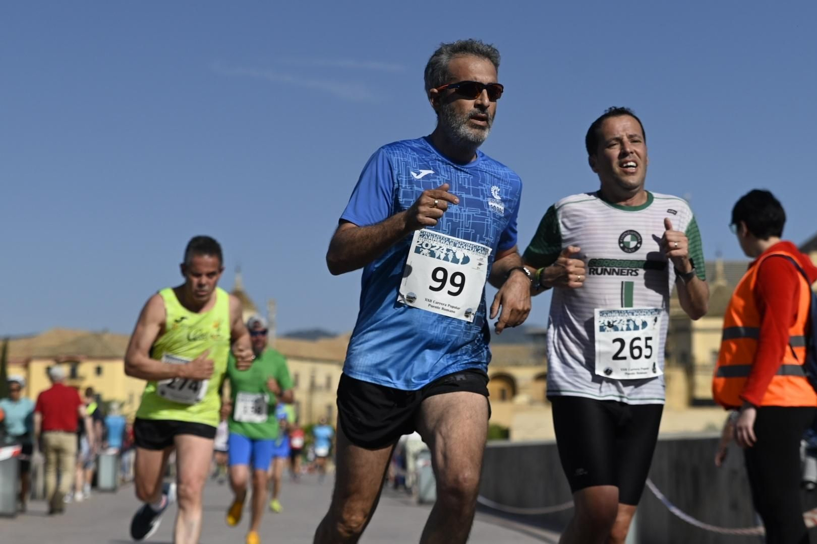 Las mejores fotos de la XXII Carrera Popular Puente Romano de Córdoba Las mejores fotos de la XXII Carrera Popular Puente Romano de Córdoba