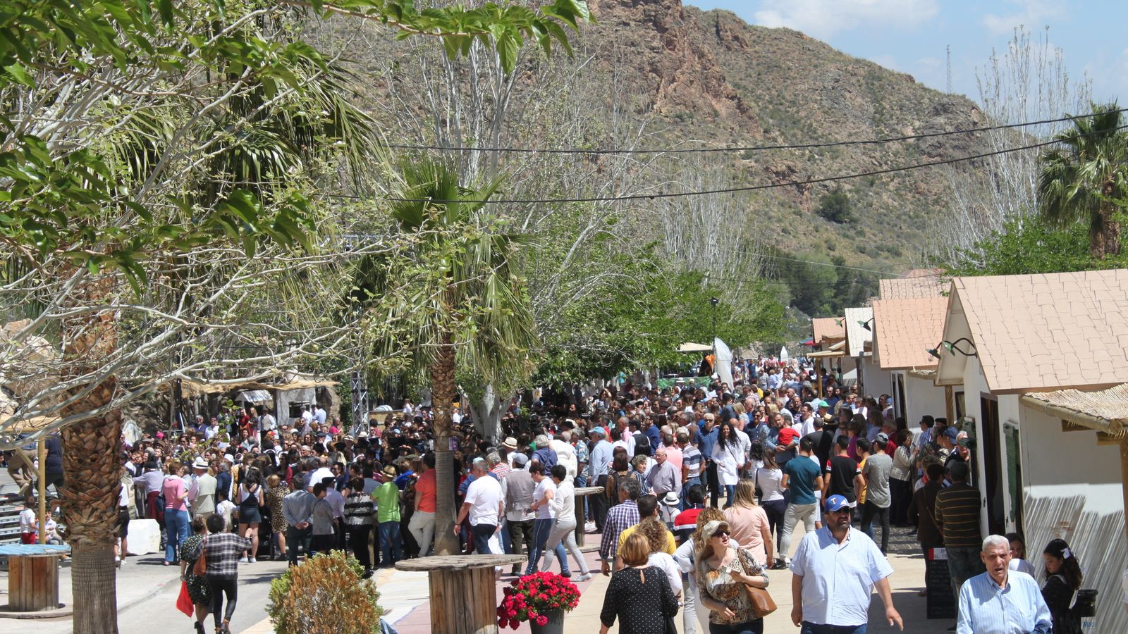 Imagen de archivo del recinto en una recreación pasada, donde se muestra la gran expectación que despierta este evento.