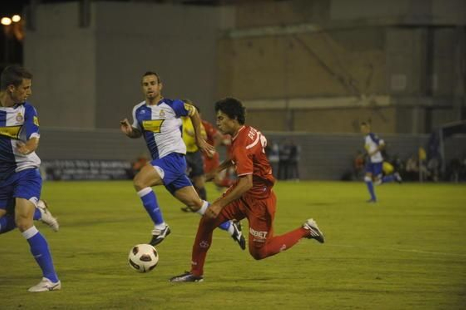 El Sevilla cae en los penaltis en la semifinal del Trofeo Carranza ante el Espanyol. / Kiki