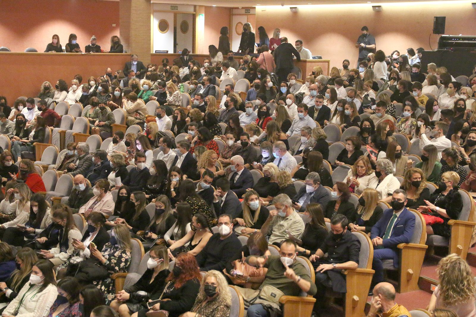 Fotogalería del concierto 'David Bisbal Filarmónico by Cosentino'