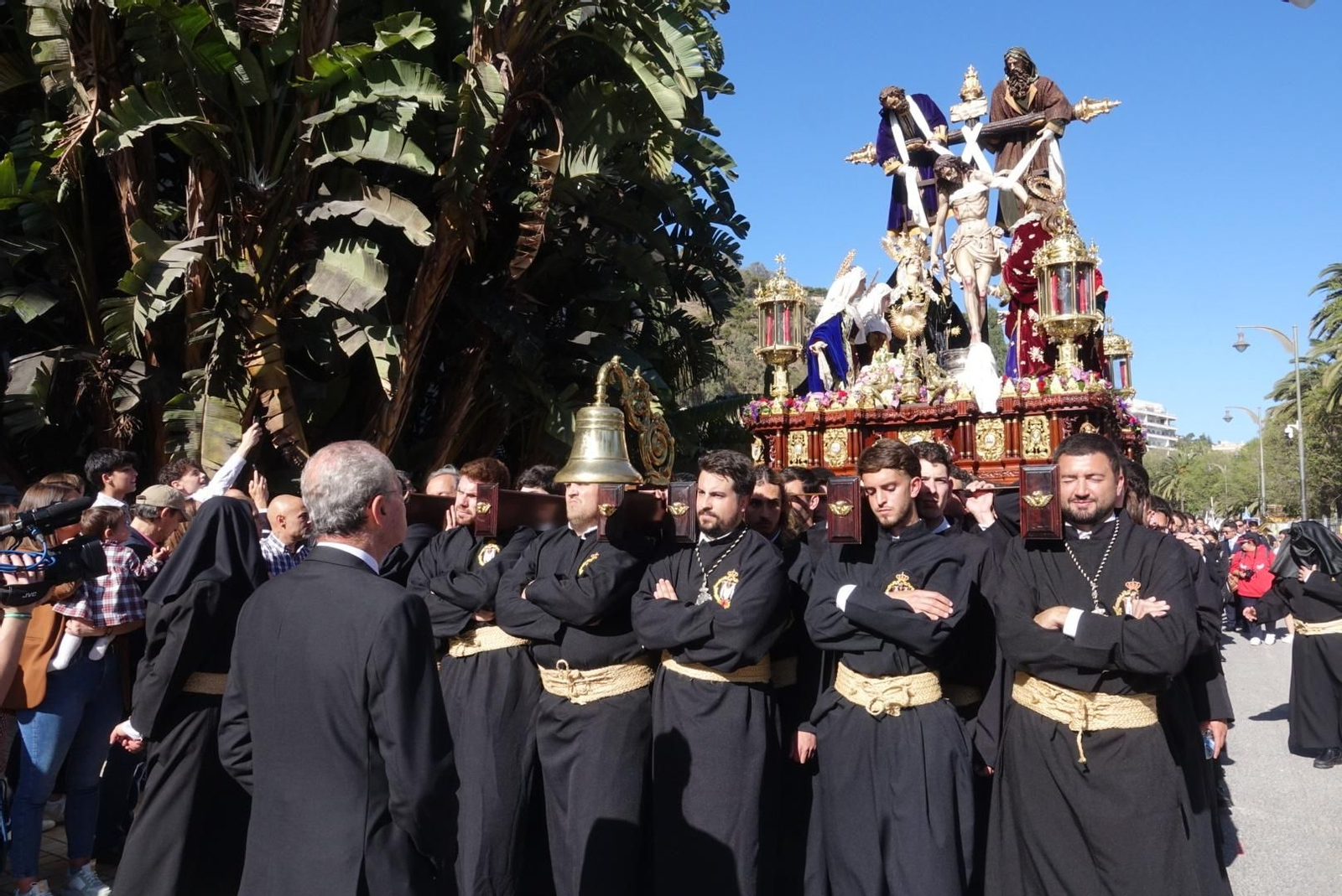 Las fotos de Descendimiento en el Viernes Santo de Málaga Las fotos de Descendimiento en el Viernes Santo de Málaga