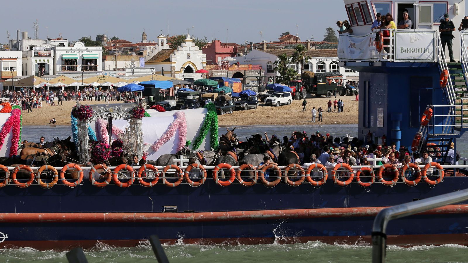 Imágenes de pasadas romerías de la Hdad de Jerez al Rocío