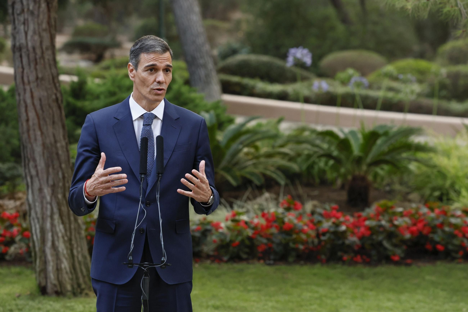 El presidente del Gobierno, Pedro Sánchez, defiende al fiscal general del Estado: "Creemos en su inocencia".