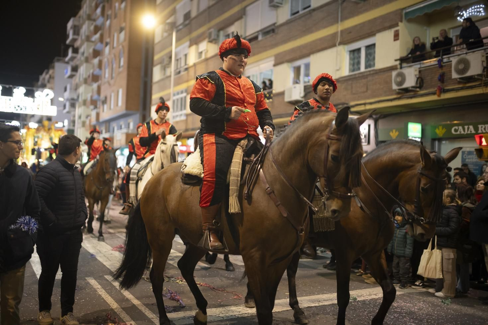 Imágenes de las Cabalgatas de los Reyes Magos de Huelva 2024