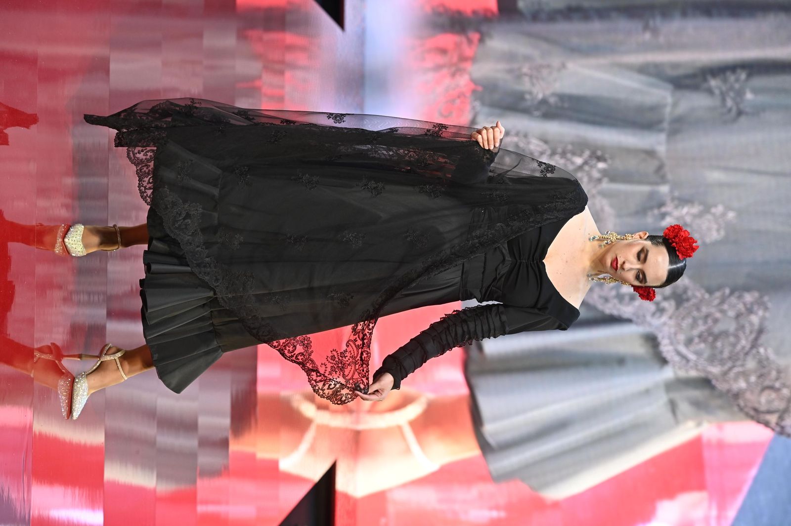 Huelva Flamenca 2026: Desfile de Ángeles de María