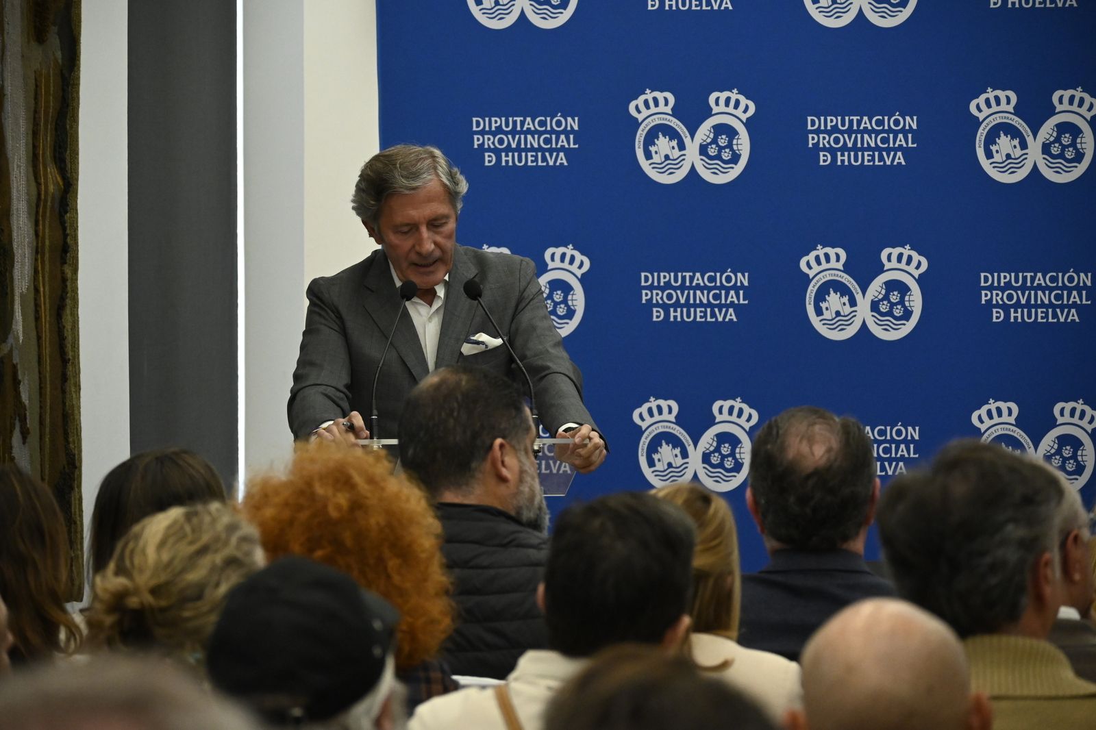 Presentación del libro `Ovalle, reportero gráfico´ en imágenes