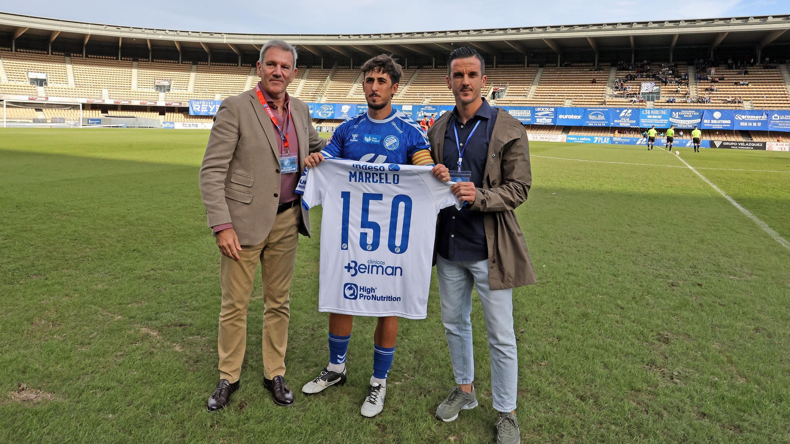 Imágenes del Xerez DFC contra La Unión Atlético en Chapín