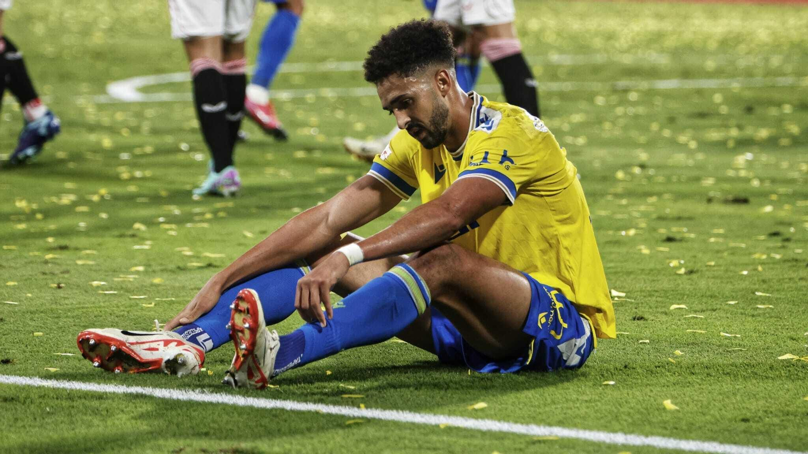 Búscate entre las imágenes del partido Cádiz Cf - Sevilla