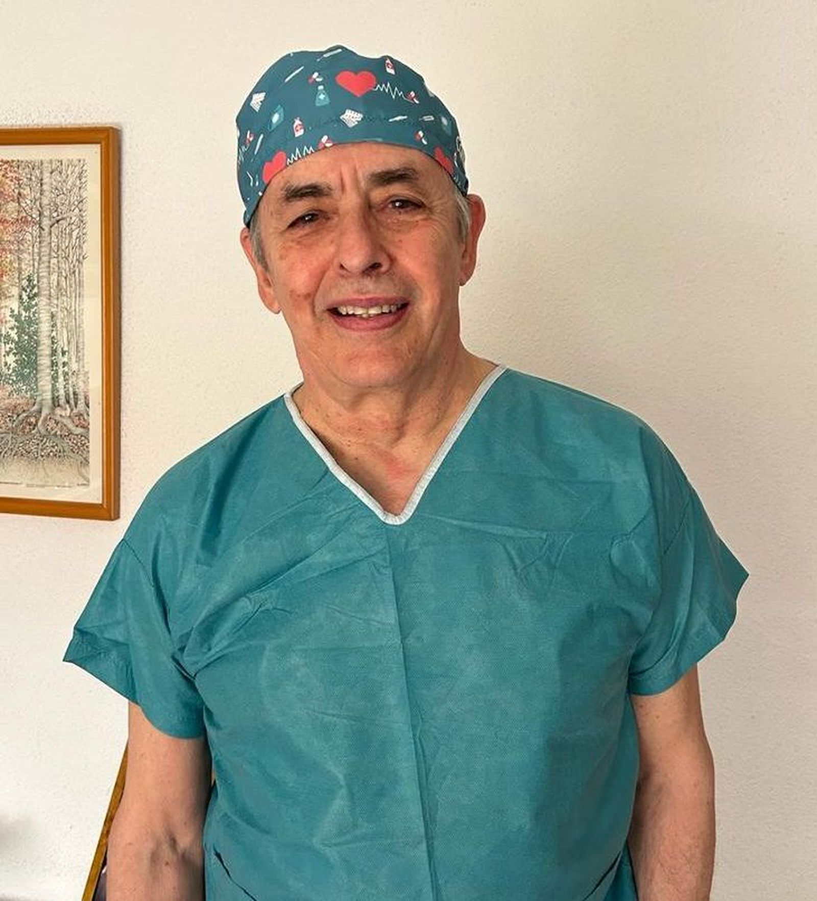 Primer plano del doctor Juan Marín Morales.