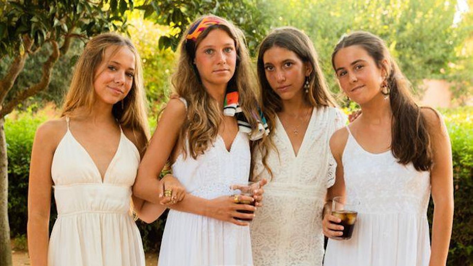 Manuela Cascajosa, Jimena Garat, Micaela Cascajosa y Mamen Barbadillo.