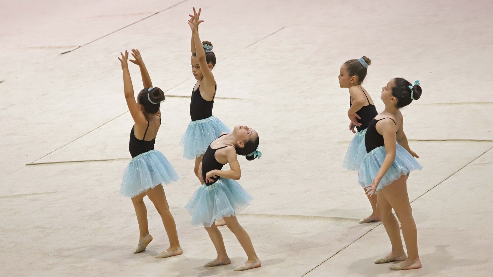 Fotos del Torneo Comarcal de gimnasia rítmica en Algeciras