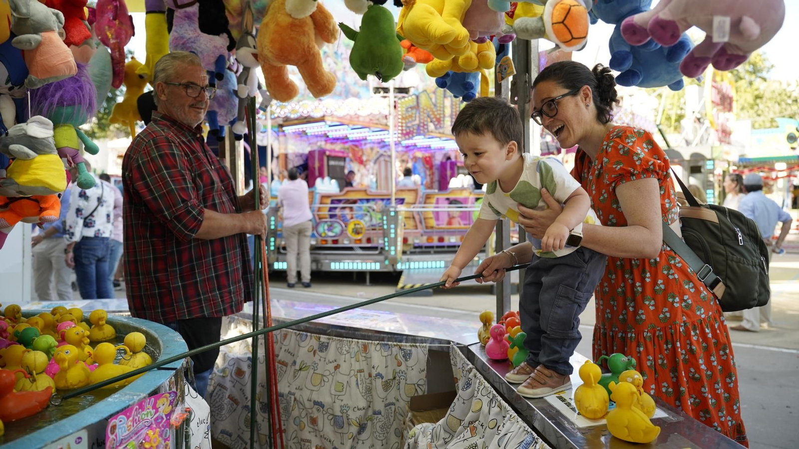 Búscate en las fotos del sábado en la Feria de Algeciras