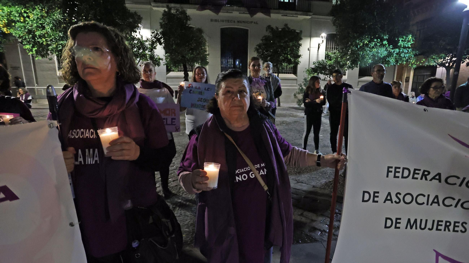 Imágenes de la manifestación del 25N 2024 en Jerez