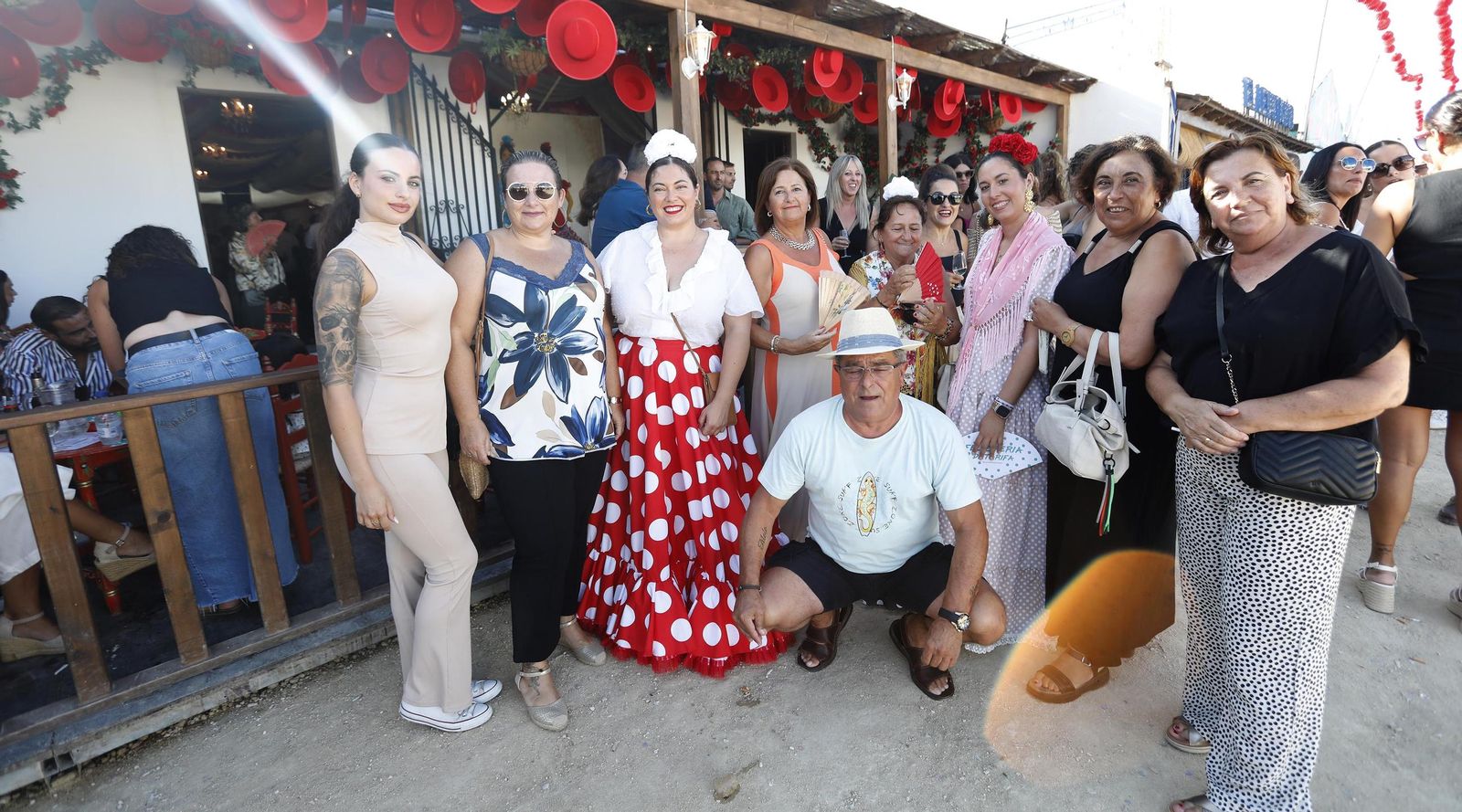 Búscate en las fotos del Día de la Mujer en la Feria de Tarifa