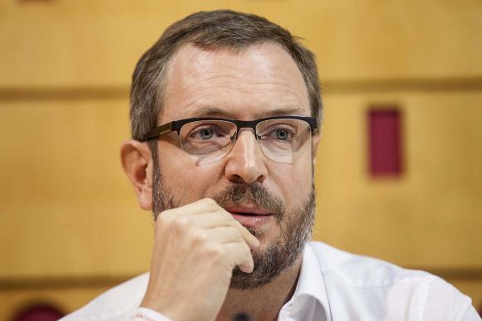 Maroto se casará finalmente en su despacho en un acto "íntimo"