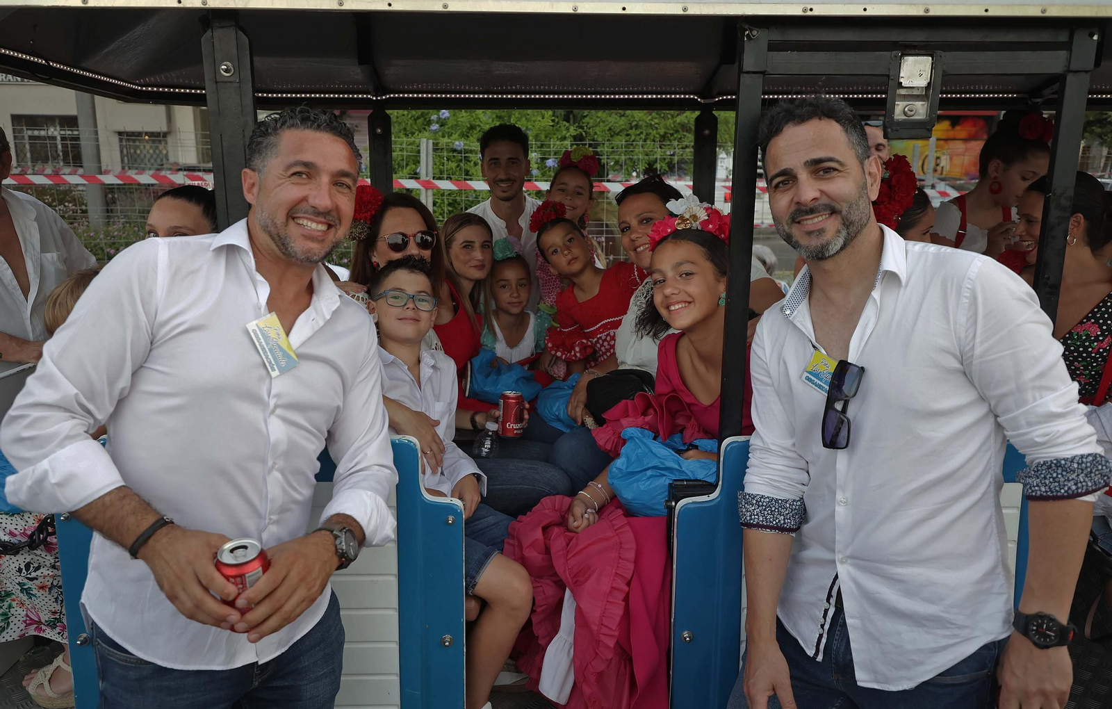 Búscate en las fotos de la cabalgata de la Feria Real de Algeciras 2025