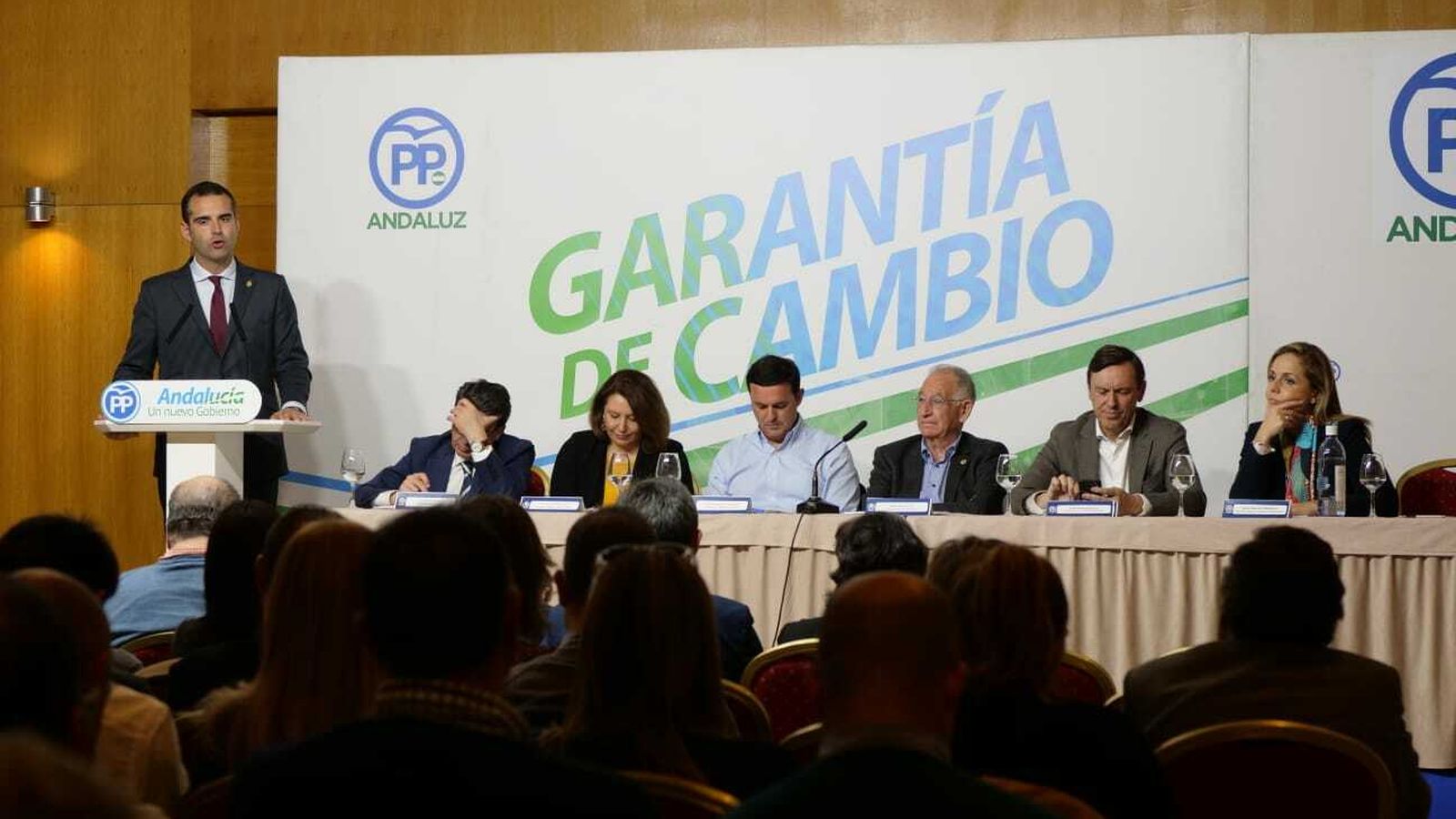 Intervención del alcalde de Almería en la junta directiva del PP