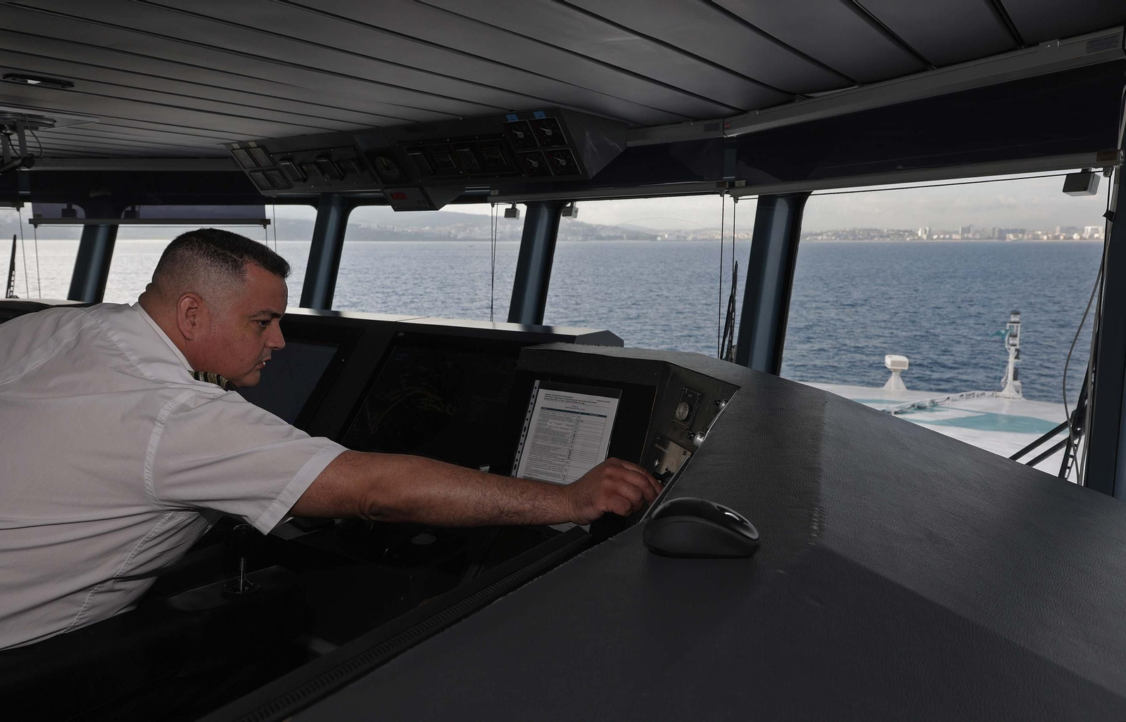 Así fue el primer viaje del 'Avemar Dos' entre Tarifa y Tánger con Baleària, en imágenes