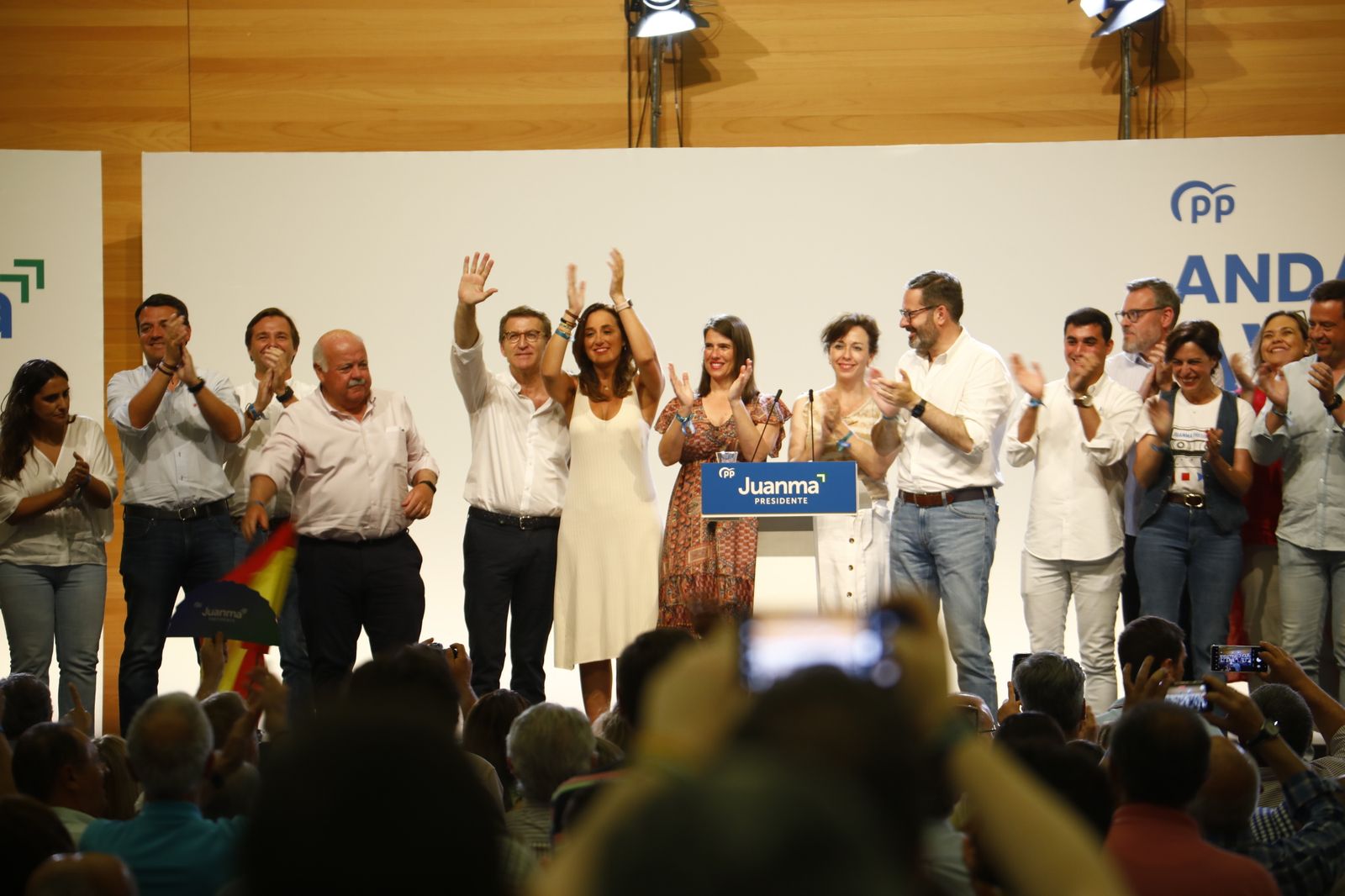 La visita de Núñez-Feijóo a Córdoba, en imágenes