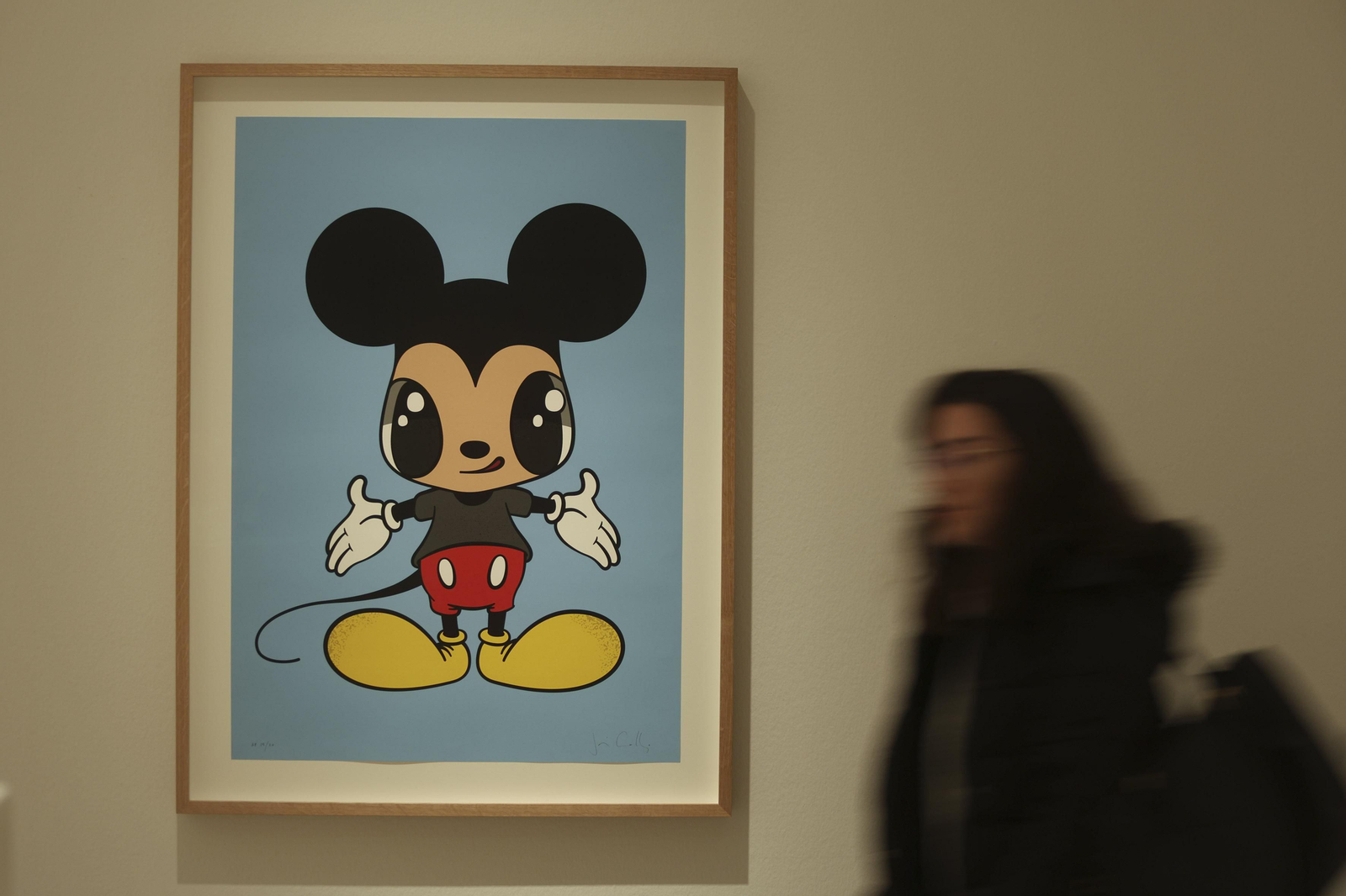 Las fotos de la exposición de Javier Calleja en Málaga y su gato Günter