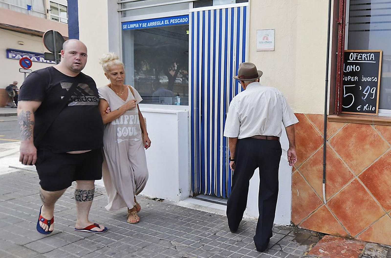 El comercio de cercanía se hace fuerte en los barrios de la ciudad de Huelva