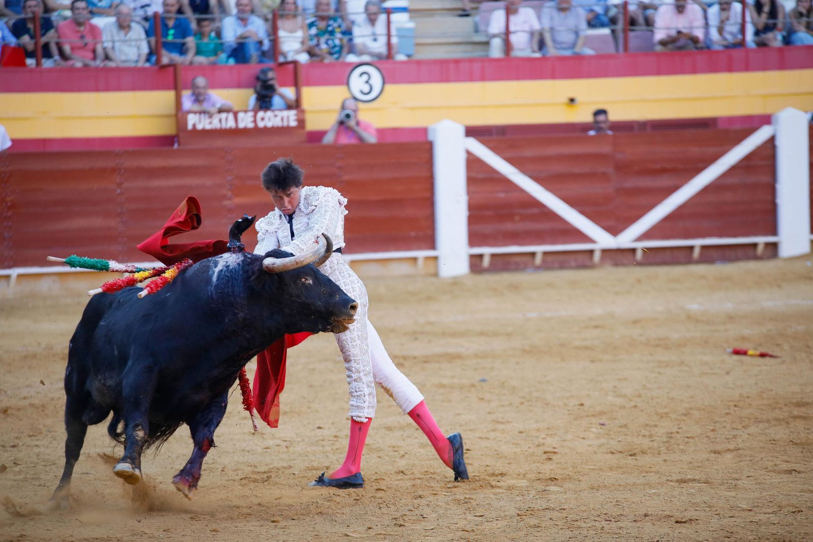 Corrida de toros en Roquetas, en imágenes
